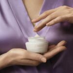 کرم روز سفت کننده رویال ولوت - Image 2