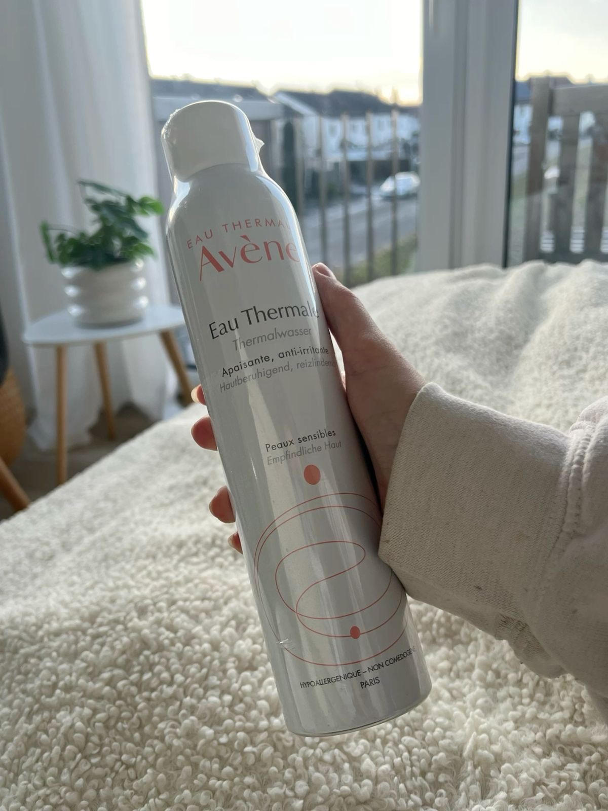 IMG_3960 اسپری آب اون (Avene) اورجینال - Image 1